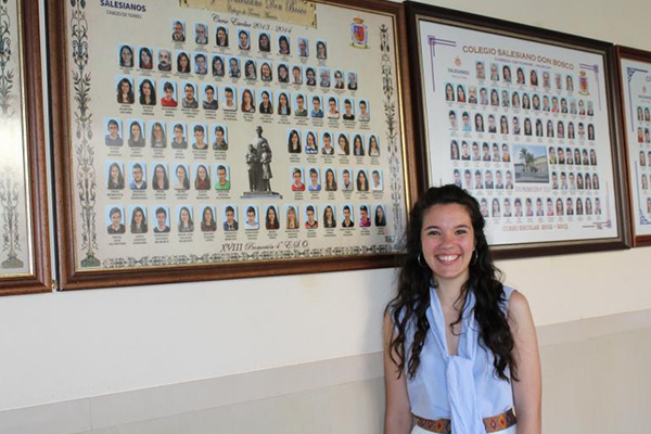 Una alumna de Salesianos Cabezo de Torres recibe el premio extraordinario de Bachillerato