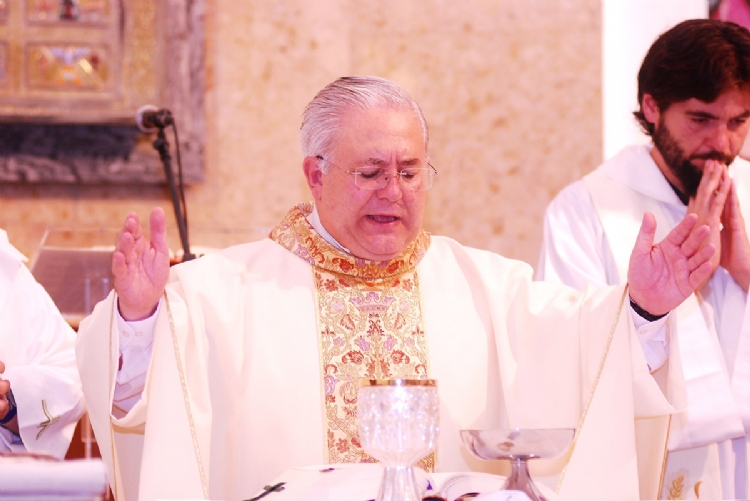 Cádiz celebra las Bodas de Plata Sacerdotales del salesiano Gustavo Martagón