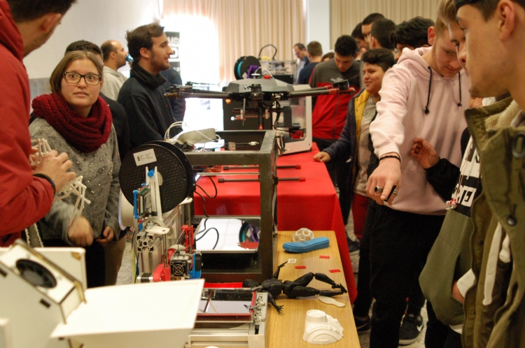 La vanguardia de la tecnología 3D al alcance de los alumnos de Salesianos Elche