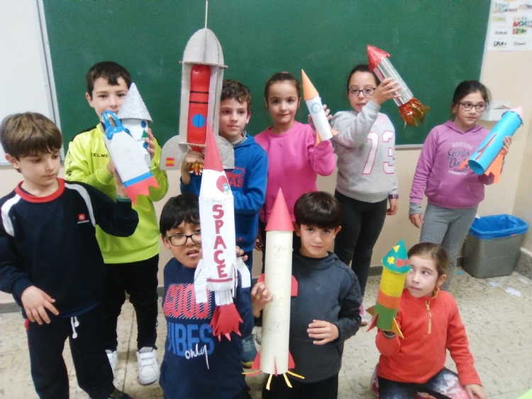 Fotonoticia: Alumnado de Salesianos Huesca se convierte en astronauta
