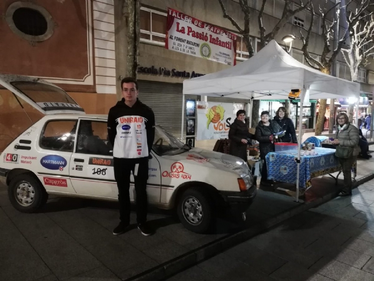 Fotonoticia: Dos exalumnos de Salesianos Mataró vuelven de la experiencia solidaria Rally Uniraid