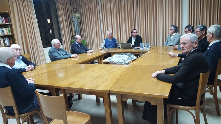 Fotonoticia: Visita del Vicario Inspectorial a la comunidad de Sarrià