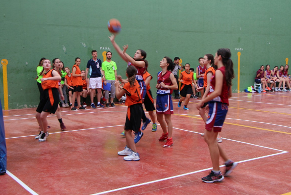 Gran día de encuentro deportivo en Salesianos Villena